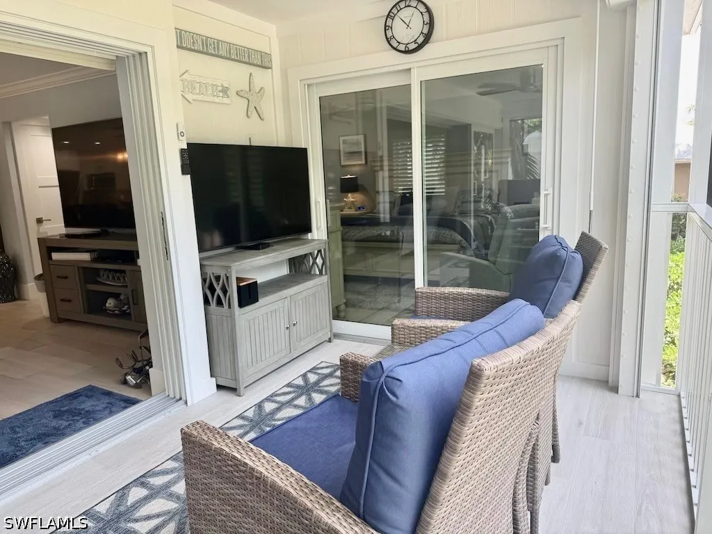 225 5th Avenue S Naples FL 34102