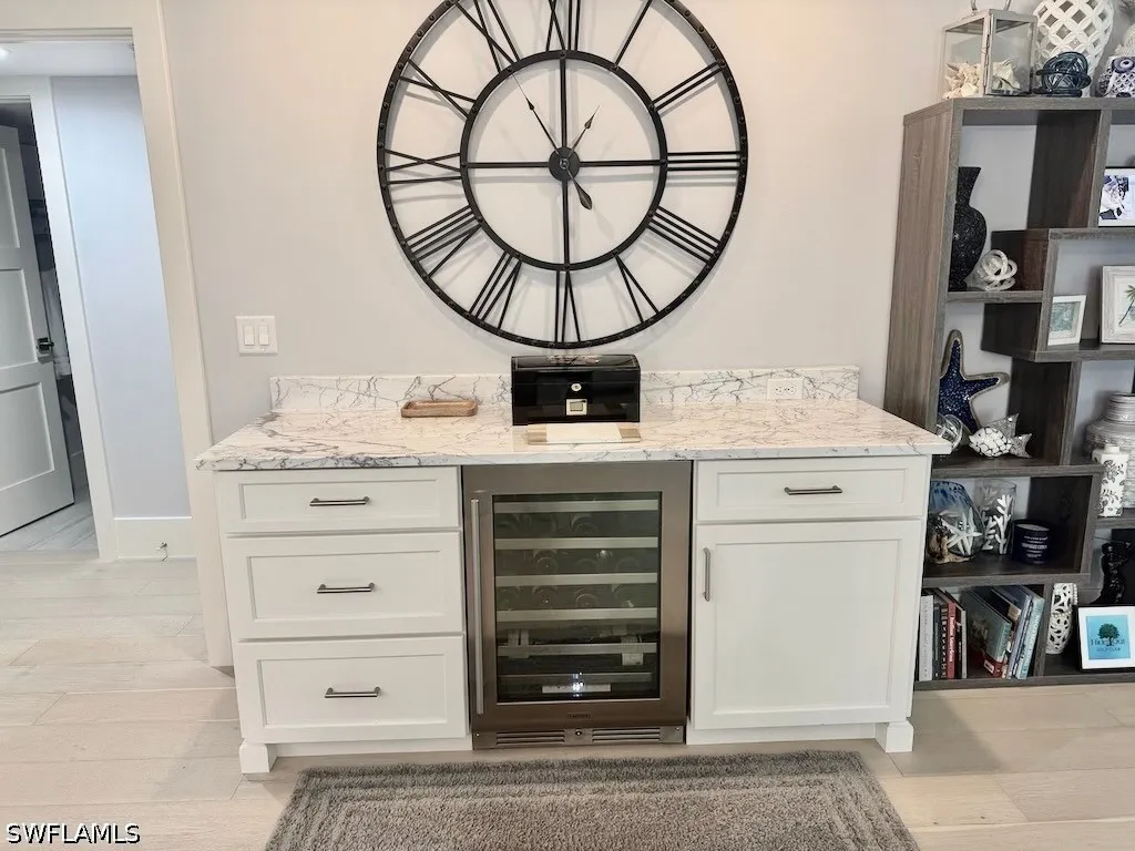 225 5th Avenue S Naples FL 34102