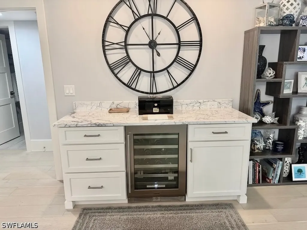 225 5th Avenue S Naples FL 34102