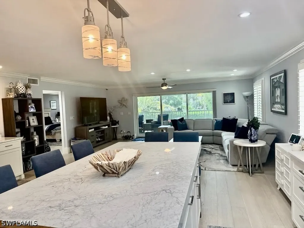225 5th Avenue S Naples FL 34102
