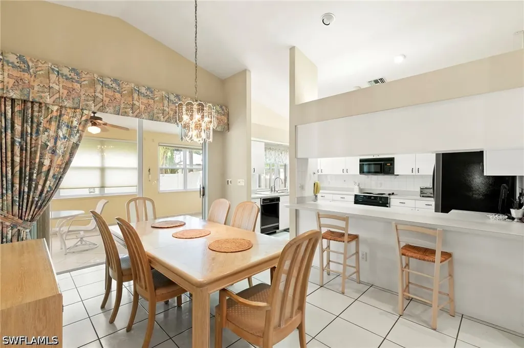 526 100th Avenue N Naples FL 34108
