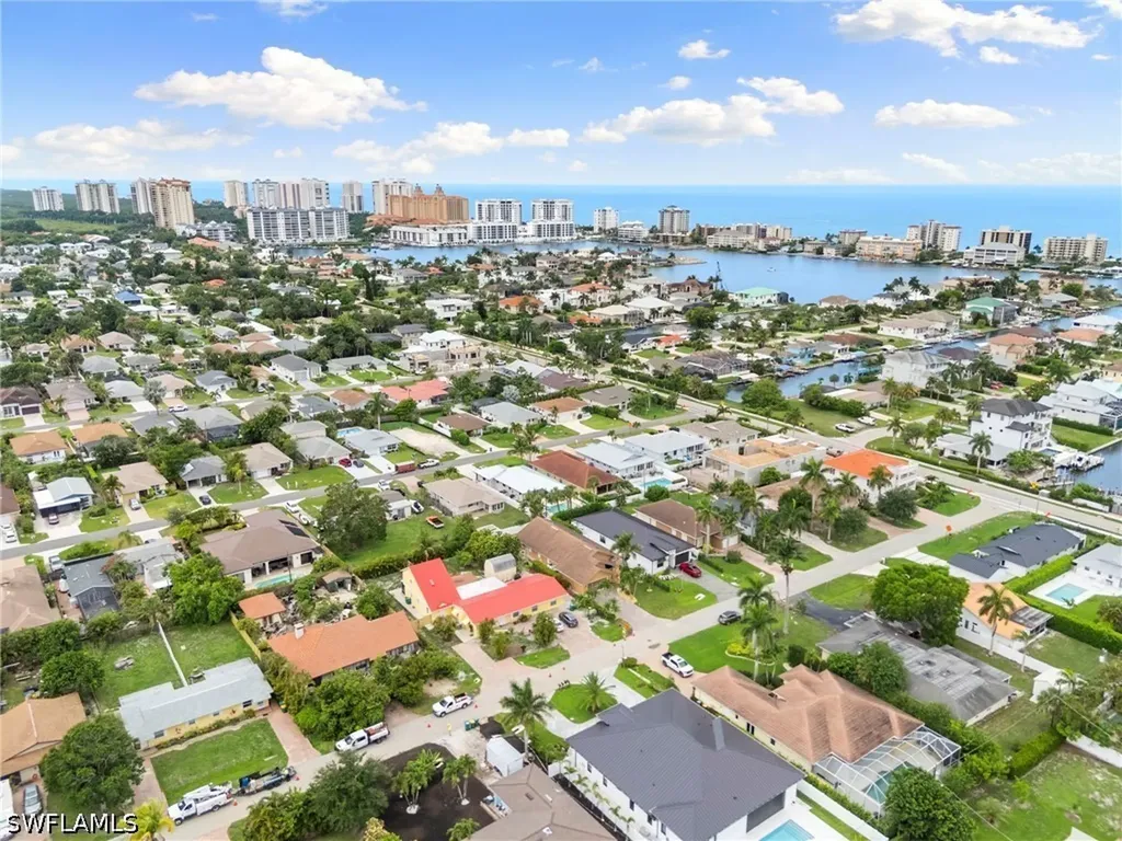 526 100th Avenue N Naples FL 34108