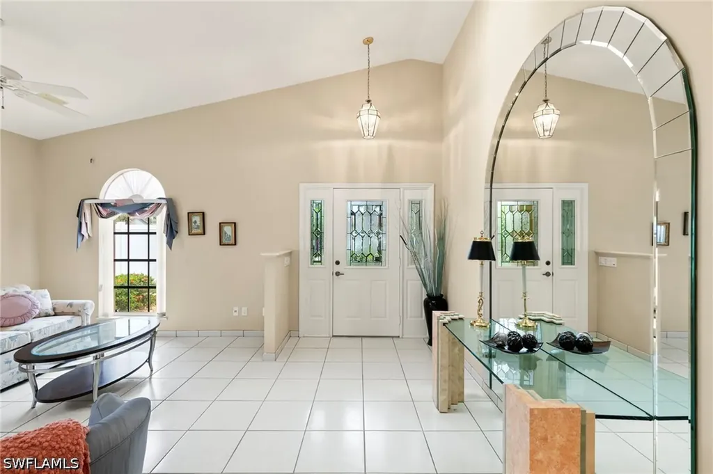 526 100th Avenue N Naples FL 34108