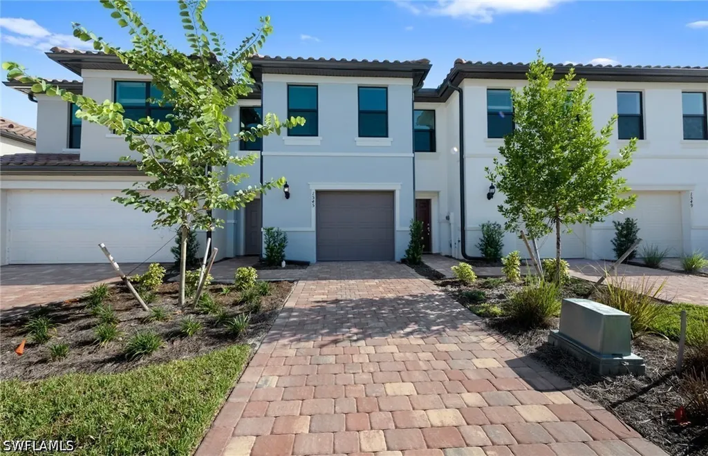 1552 Lake Jessup Circle Cape Coral FL 33909