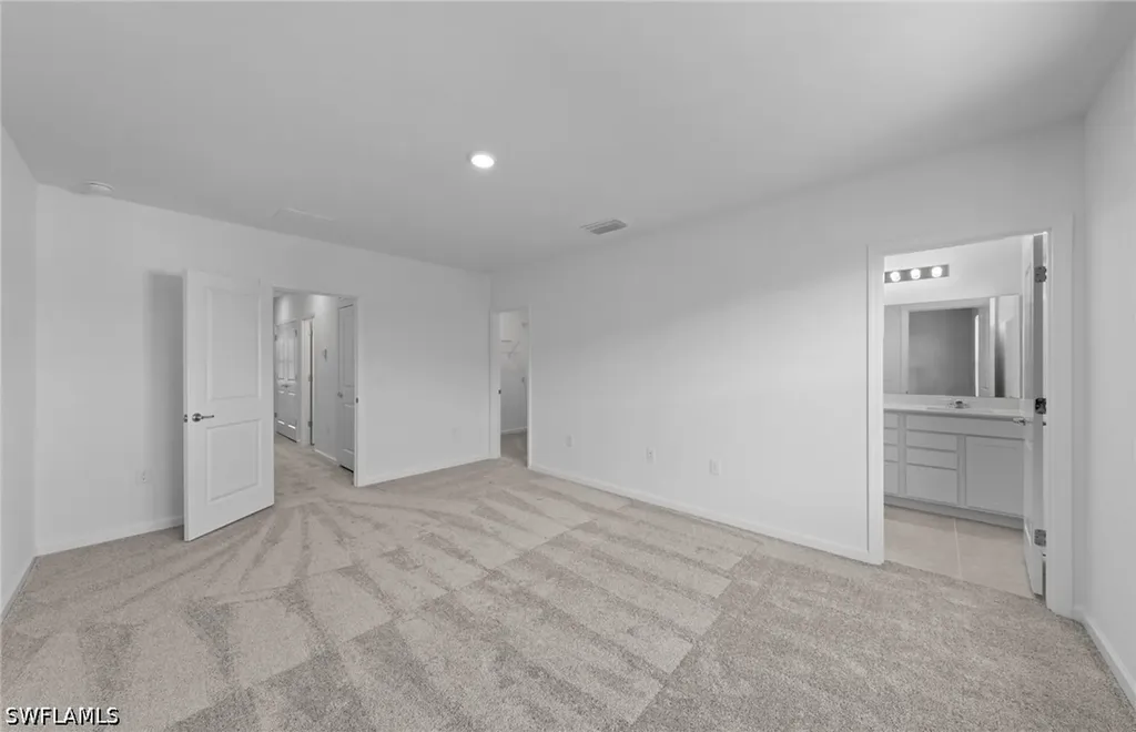 1552 Lake Jessup Circle Cape Coral FL 33909