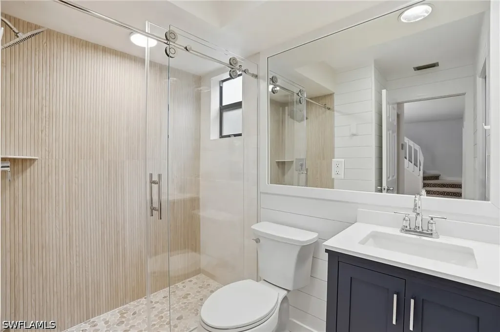 1245 Solana Road Naples FL 34103