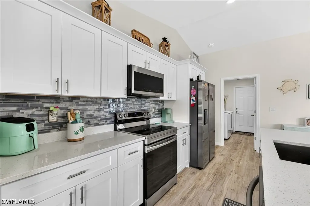 2206 NW 26th Street Cape Coral FL 33993