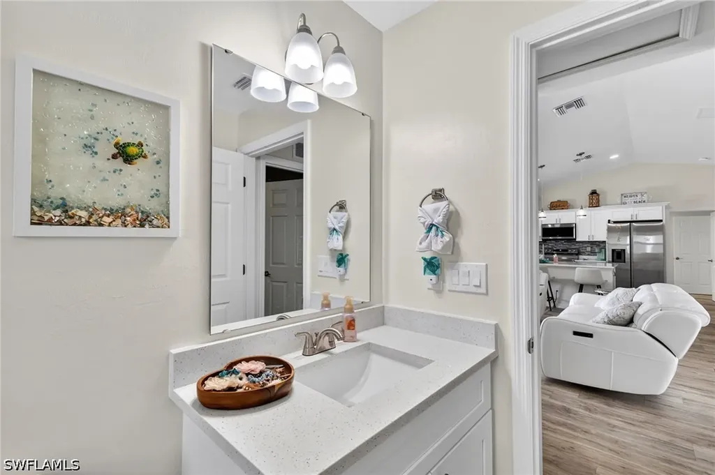 2206 NW 26th Street Cape Coral FL 33993