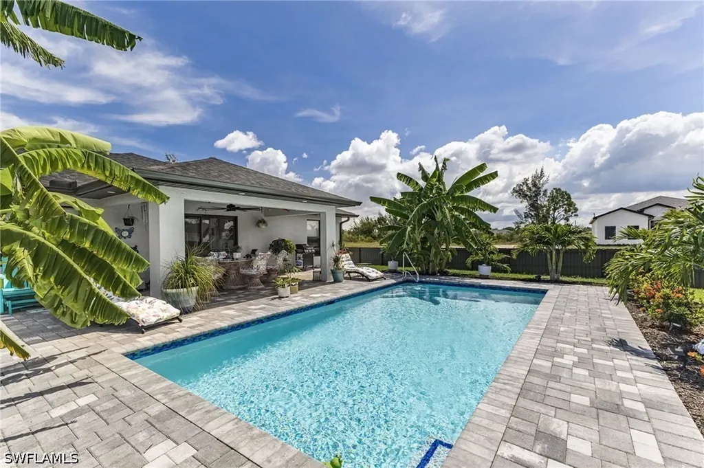 2206 NW 26th Street Cape Coral FL 33993