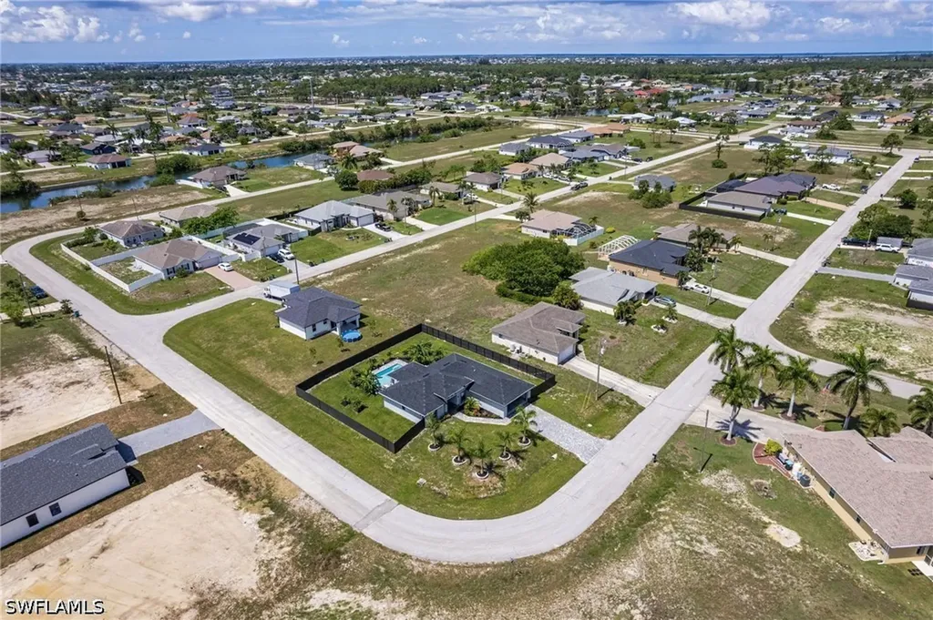 2206 NW 26th Street Cape Coral FL 33993