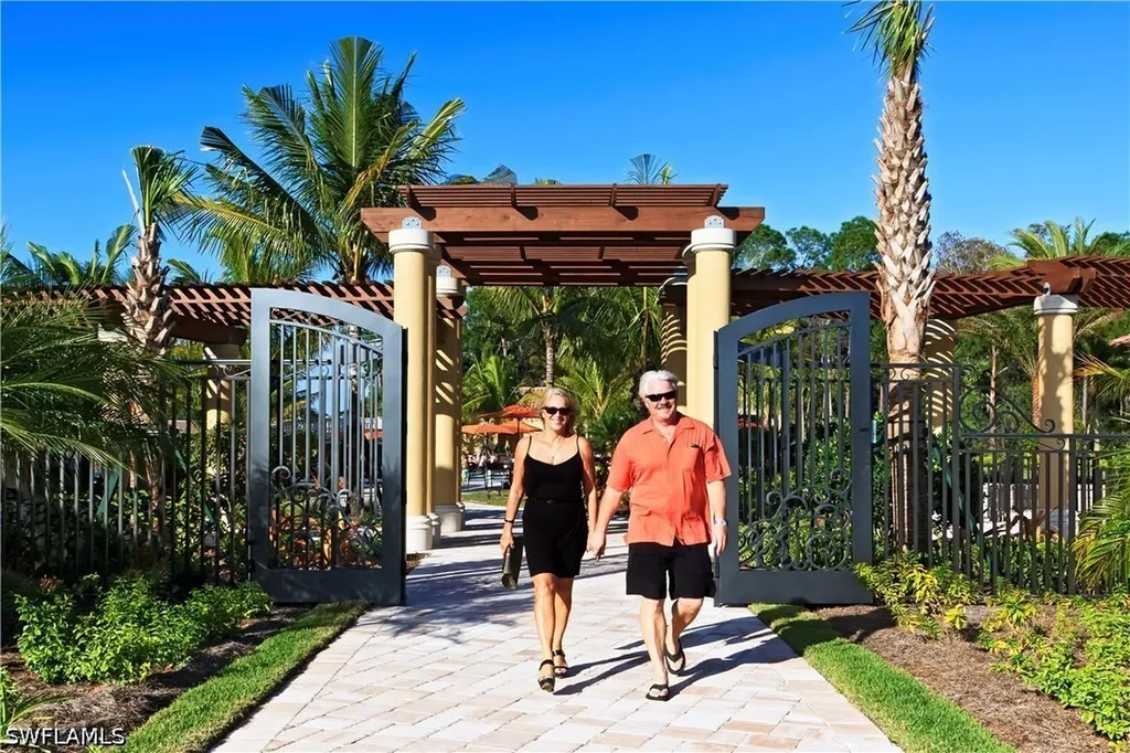 9497 Casoria Court Naples FL 34113
