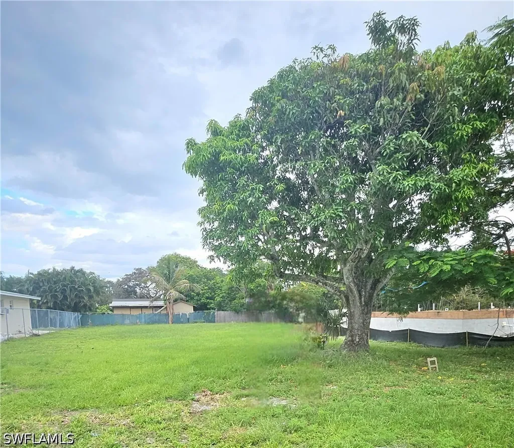 Bayside Street Naples FL 34112