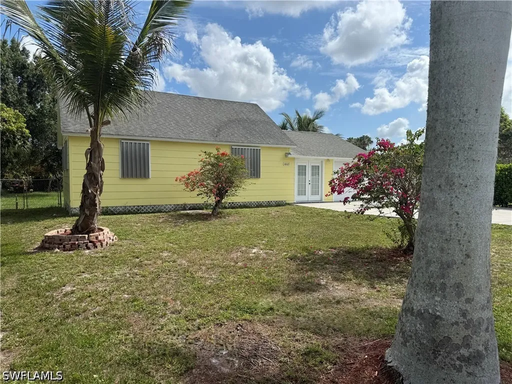 10105 Pennsylvania Avenue Bonita Springs FL 34135