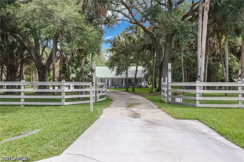 4315 13th Avenue SW Naples FL 34116