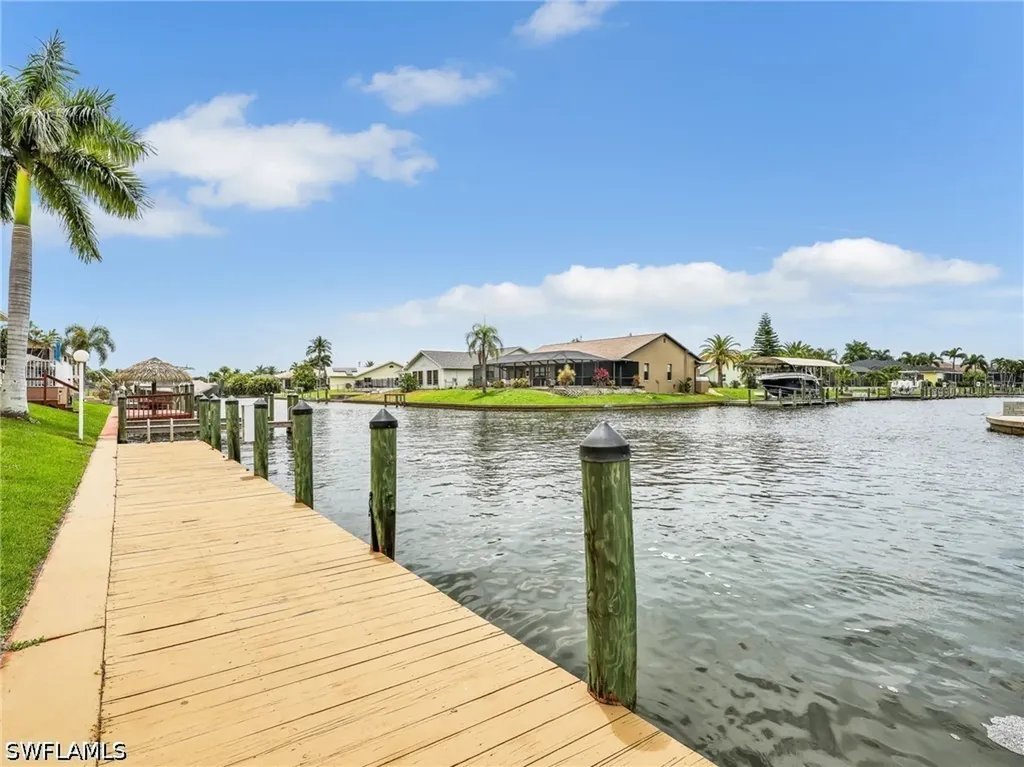 1112 SW 48th Terrace Cape Coral FL 33914