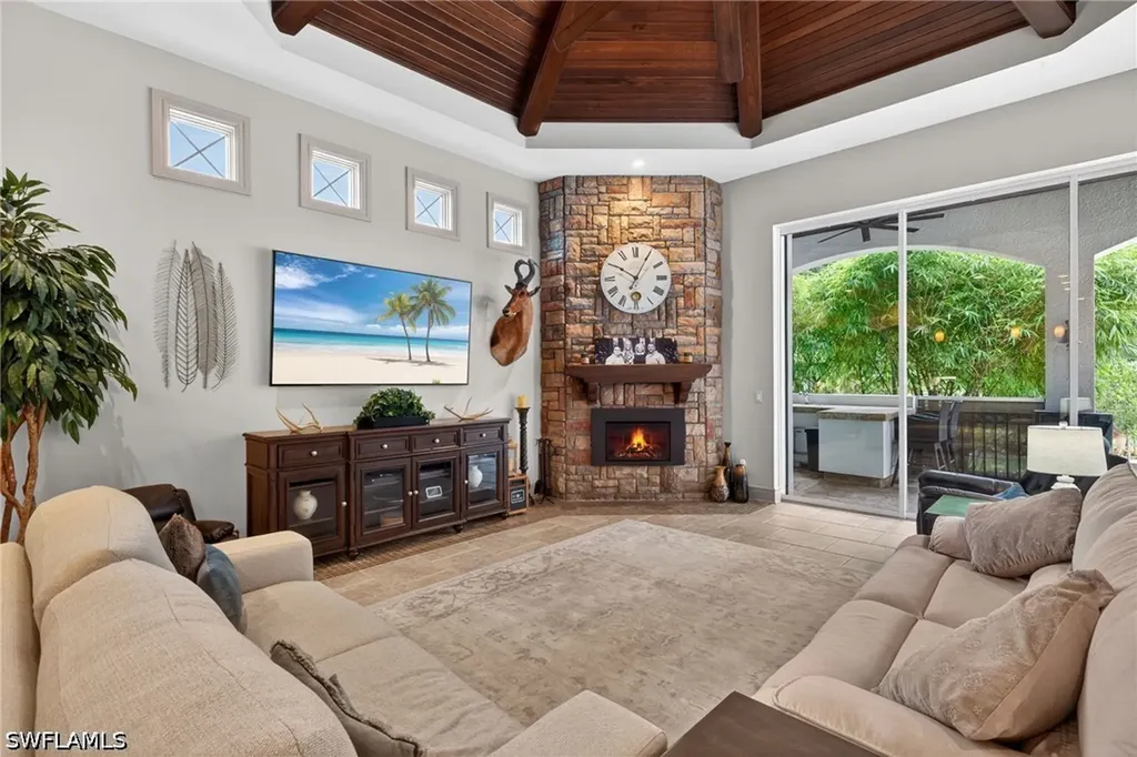 430 29th Street NW Naples FL 34120