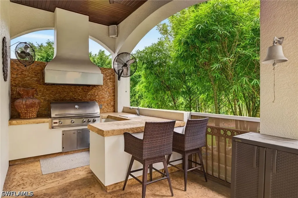 430 29th Street NW Naples FL 34120