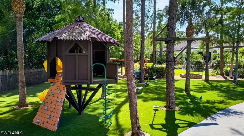 430 29th Street NW Naples FL 34120
