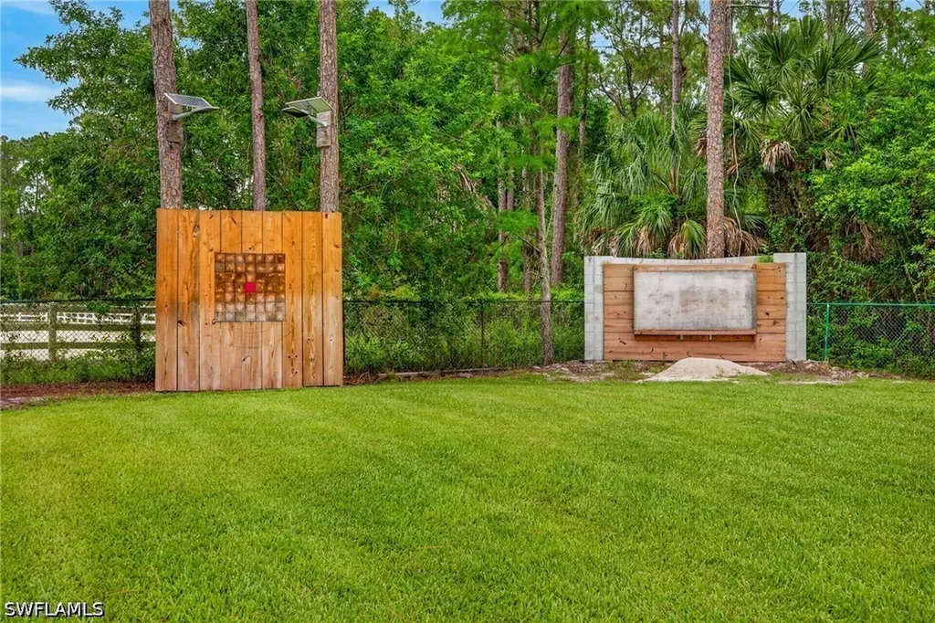 430 29th Street NW Naples FL 34120