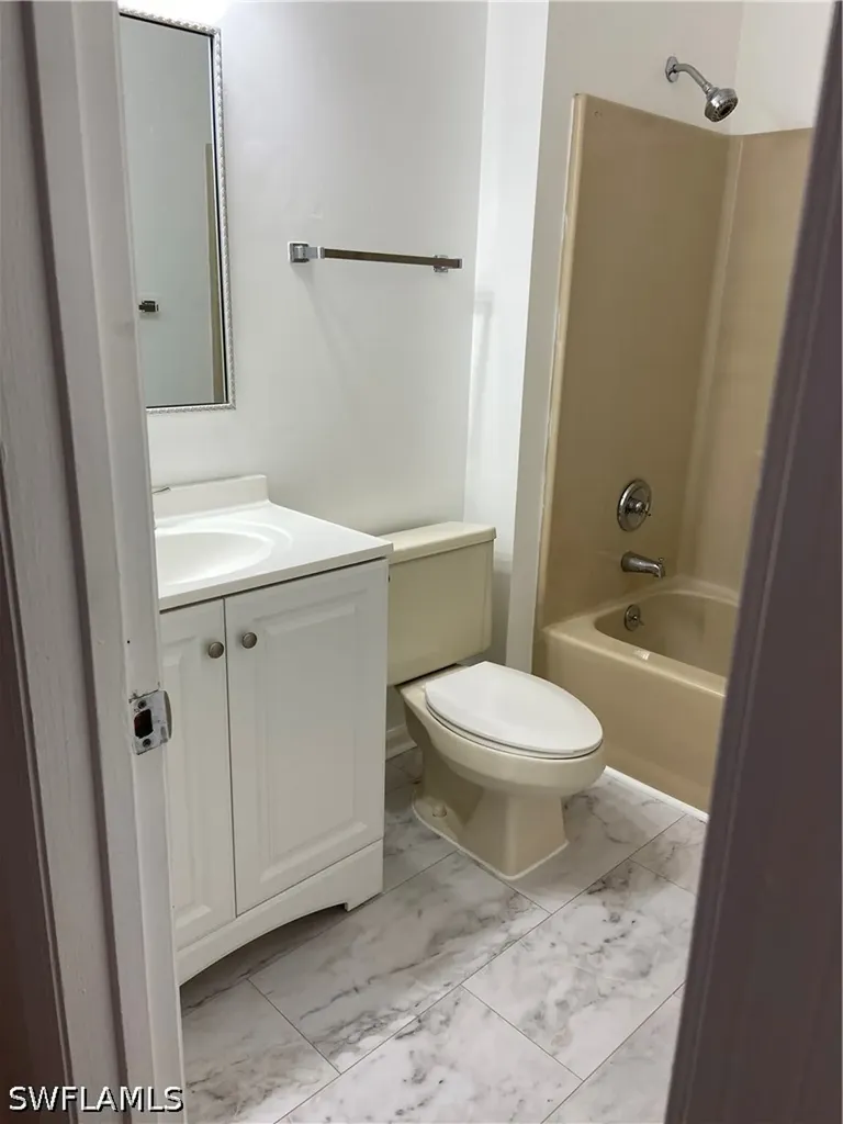 5294 Treetops Drive Naples FL 34113