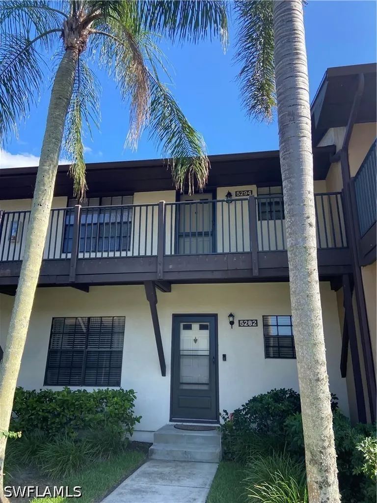 5294 Treetops Drive Naples FL 34113