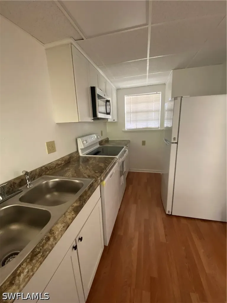 5294 Treetops Drive Naples FL 34113