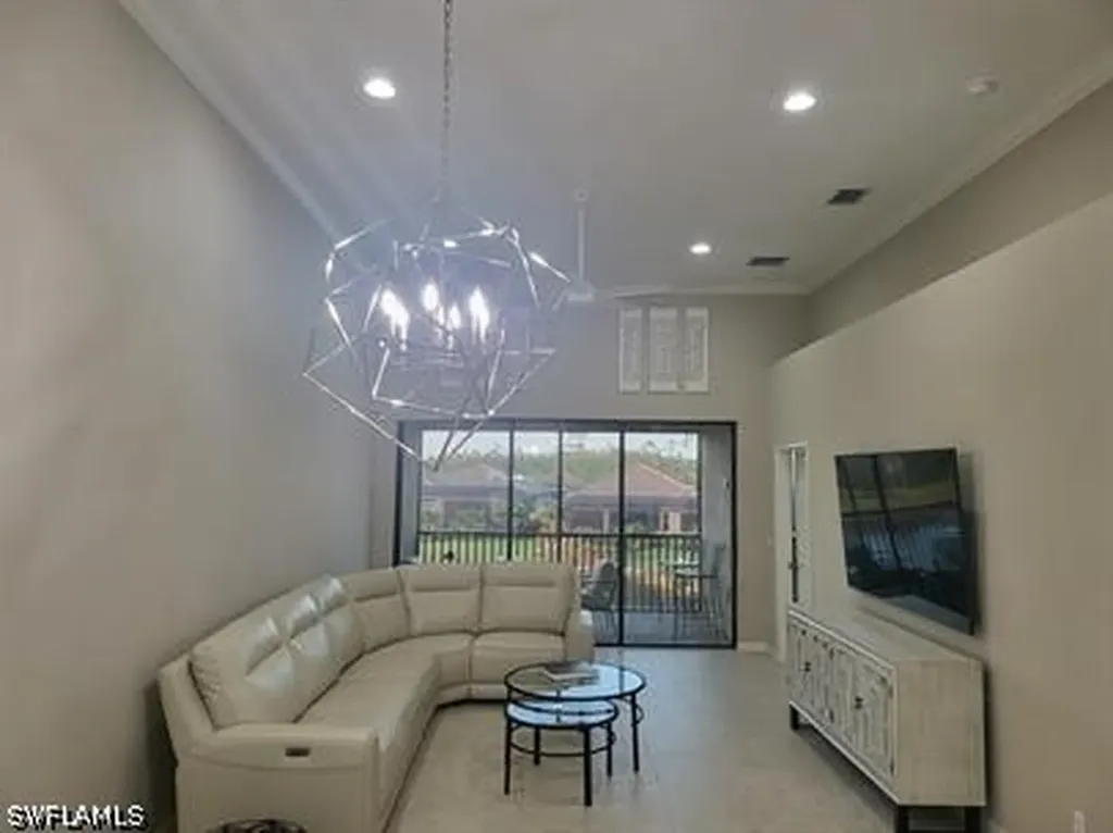 9441 Benvenuto Naples FL 34119