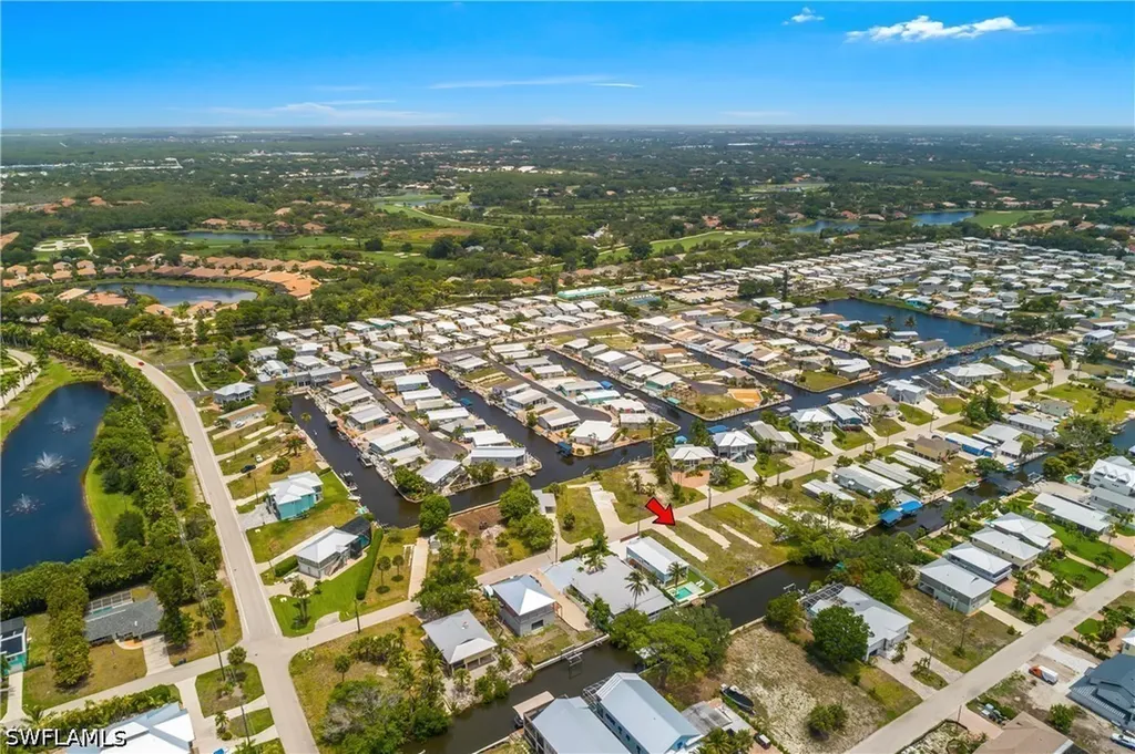 24533 Dolphin Street Bonita Springs FL 34134