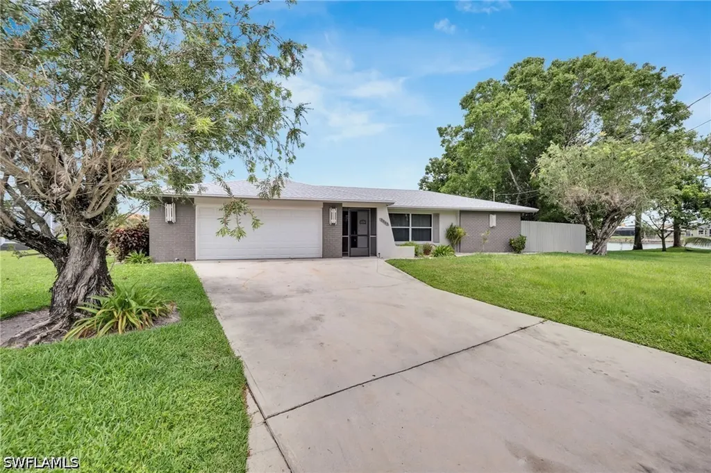 3065 50th Lane SW Naples FL 34116