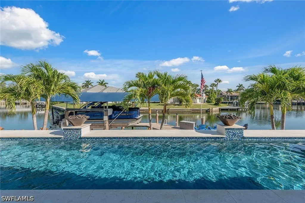 478 Kendall Drive Marco Island FL 34145