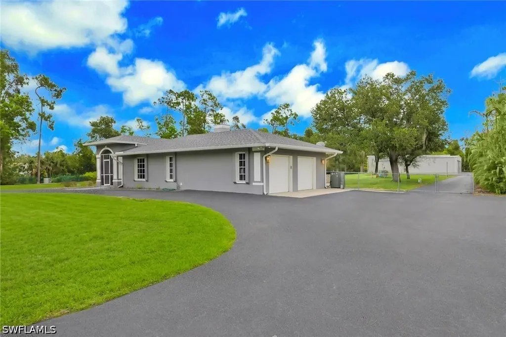 15261 Shamrock Drive Fort Myers FL 33912