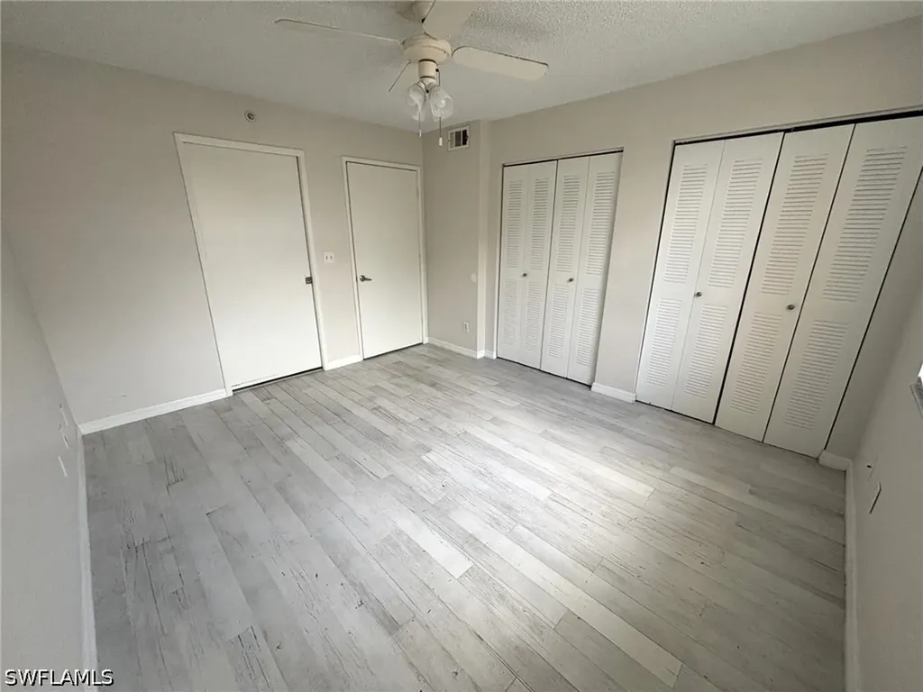 1260 Wildwood Lakes Boulevard Naples FL 34104