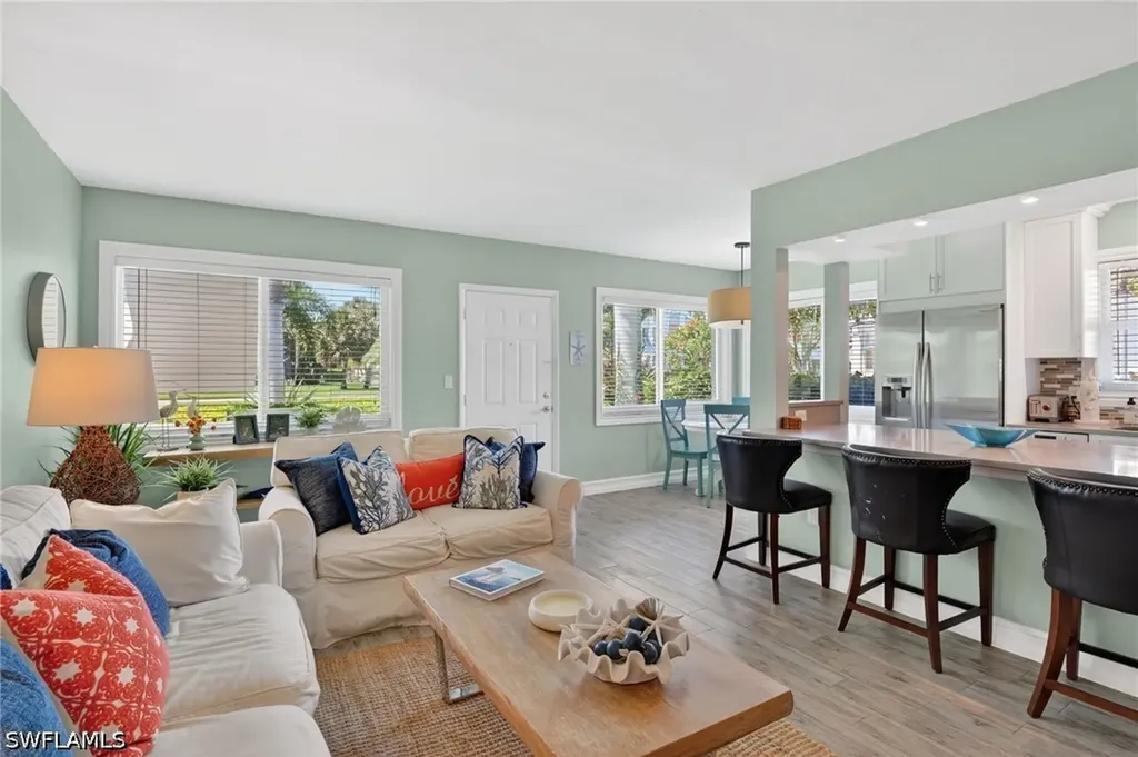421 12th Avenue S Naples FL 34102