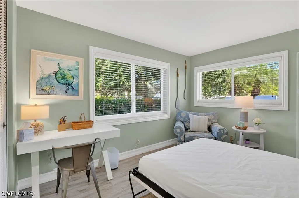 421 12th Avenue S Naples FL 34102