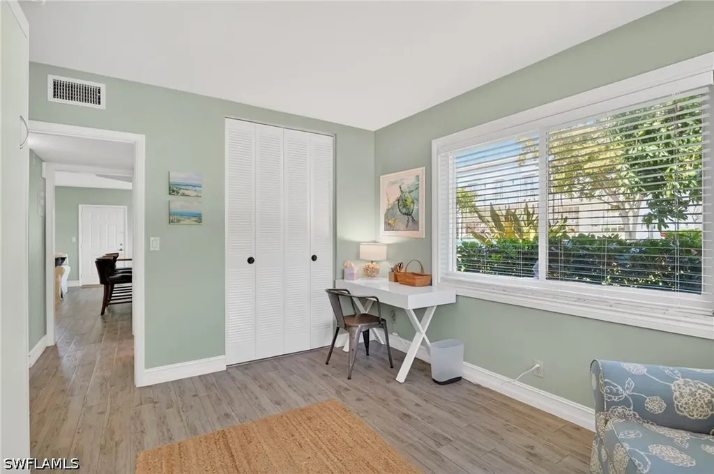 421 12th Avenue S Naples FL 34102