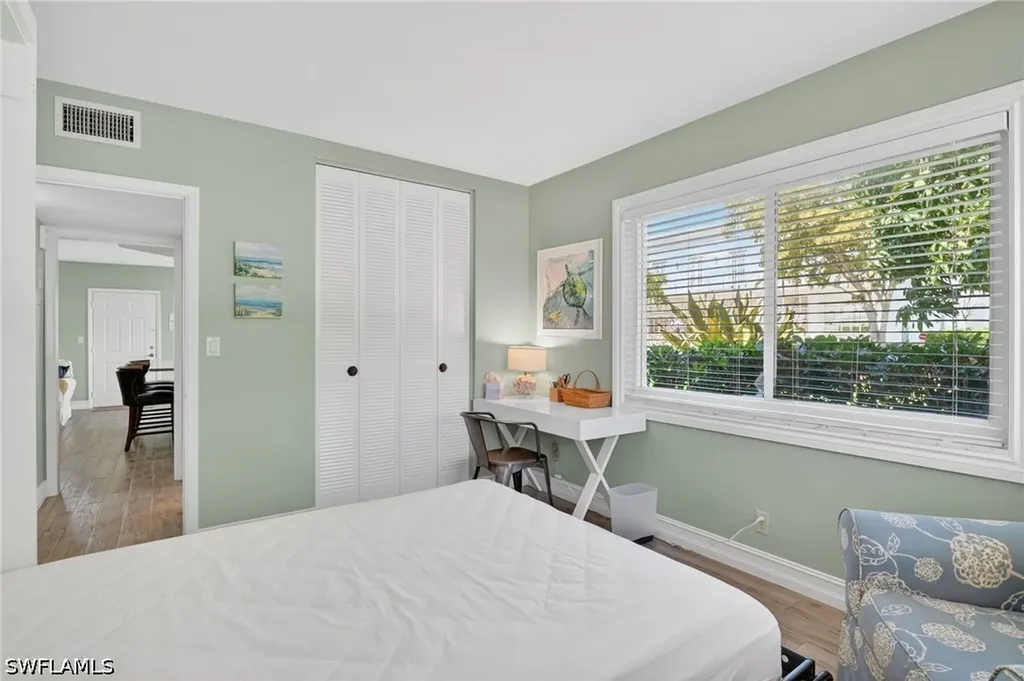 421 12th Avenue S Naples FL 34102