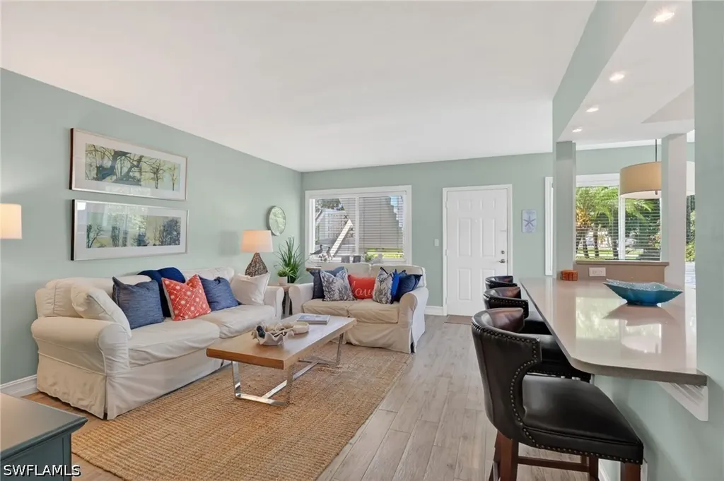 421 12th Avenue S Naples FL 34102