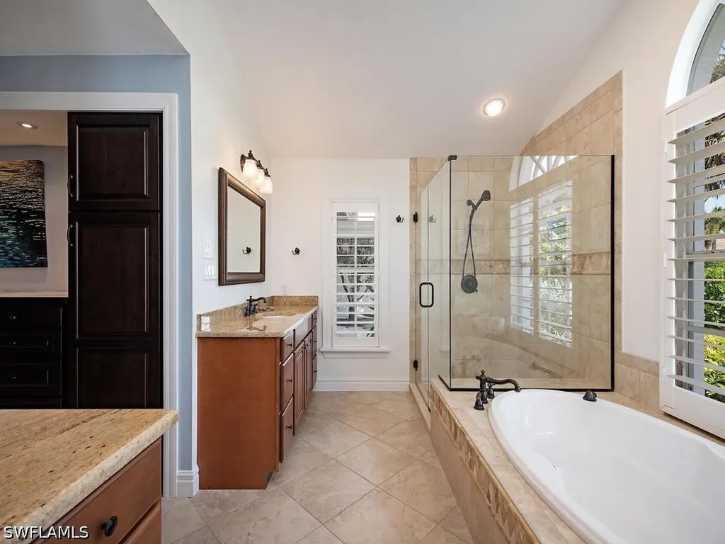 712 Shadow Lake Lane Naples FL 34108