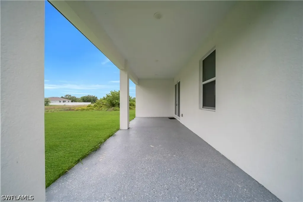325 Paulcrest Avenue Lehigh Acres FL 33974