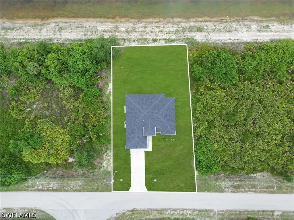 325 Paulcrest Avenue Lehigh Acres FL 33974