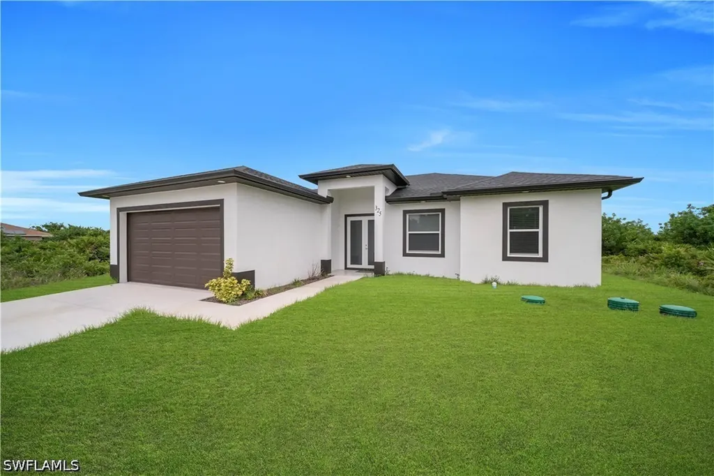 325 Paulcrest Avenue Lehigh Acres FL 33974