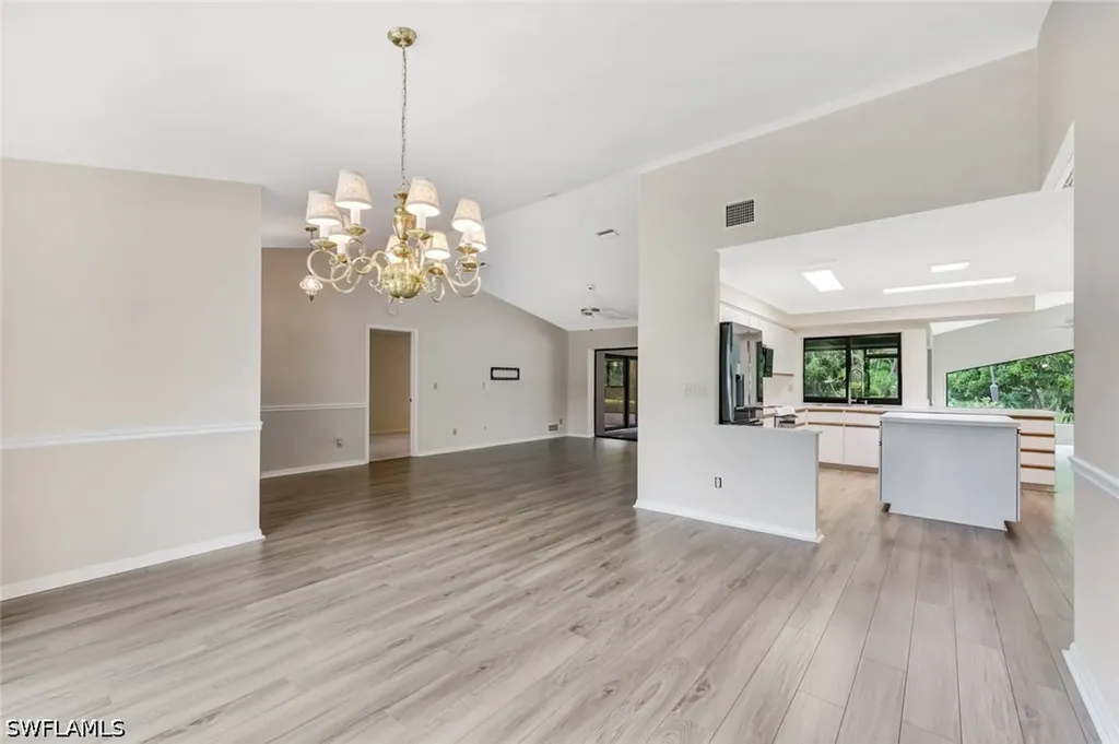 509 Cypress Way E Naples FL 34110