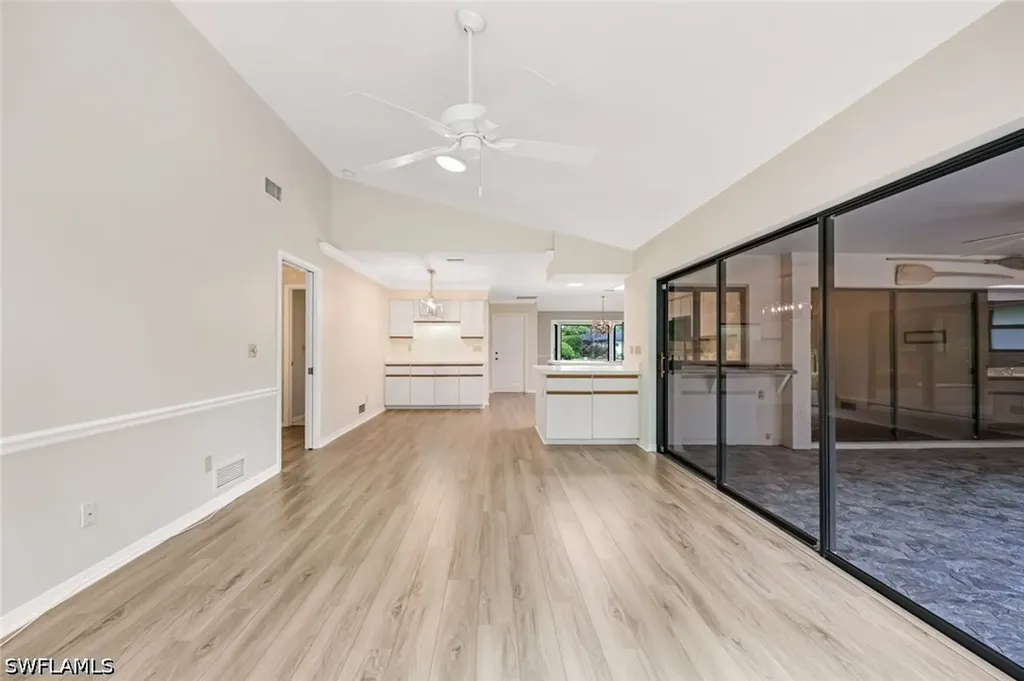 509 Cypress Way E Naples FL 34110
