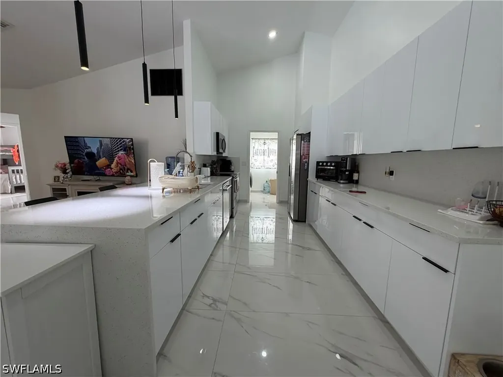 7786 Scarlet Court Naples FL 34104