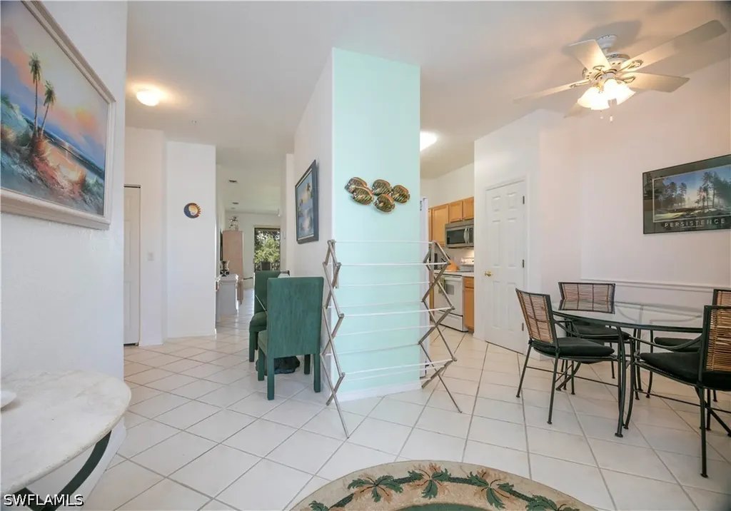 3964 Bishopwood Court E Naples FL 34114