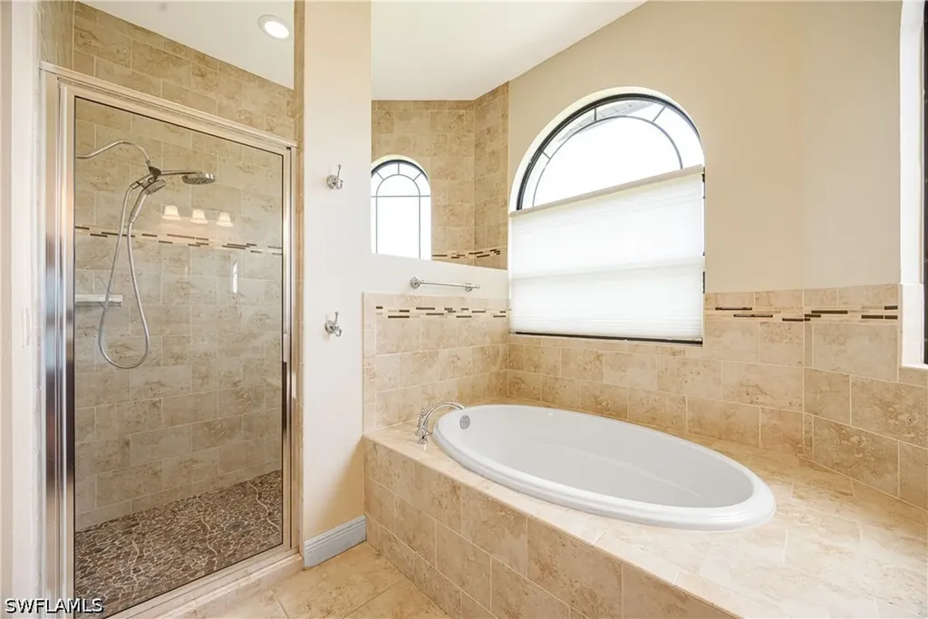 2509 Surfside Boulevard Cape Coral FL 33914