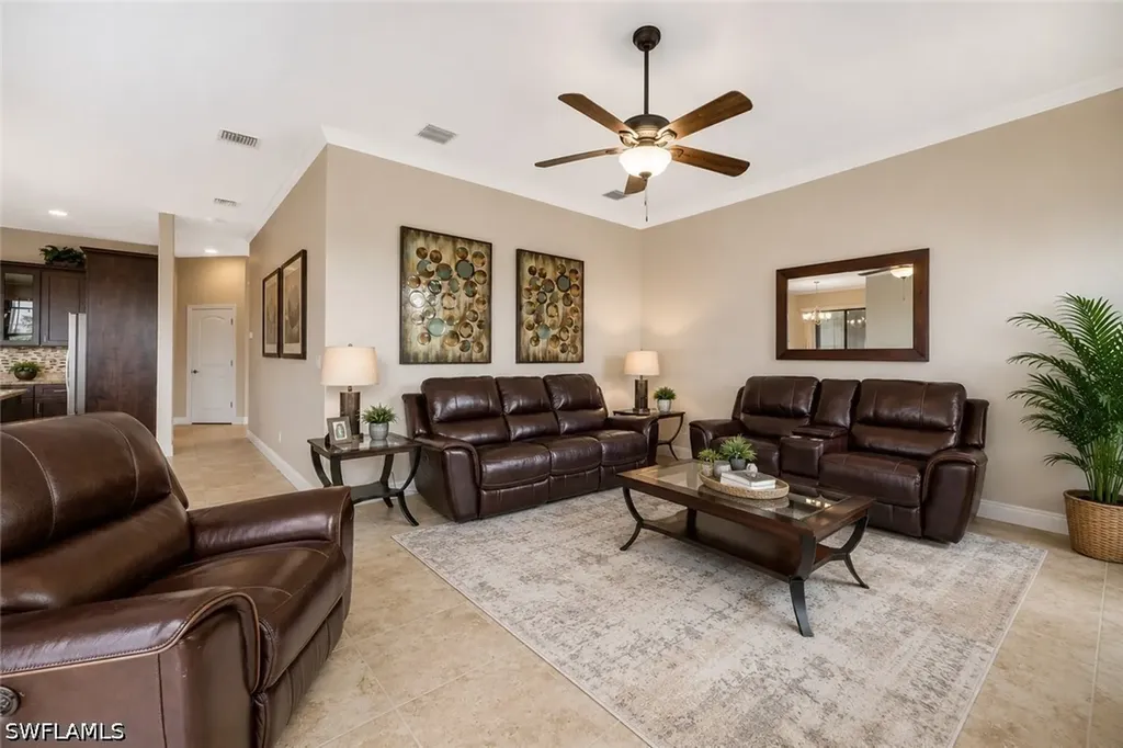 2509 Surfside Boulevard Cape Coral FL 33914