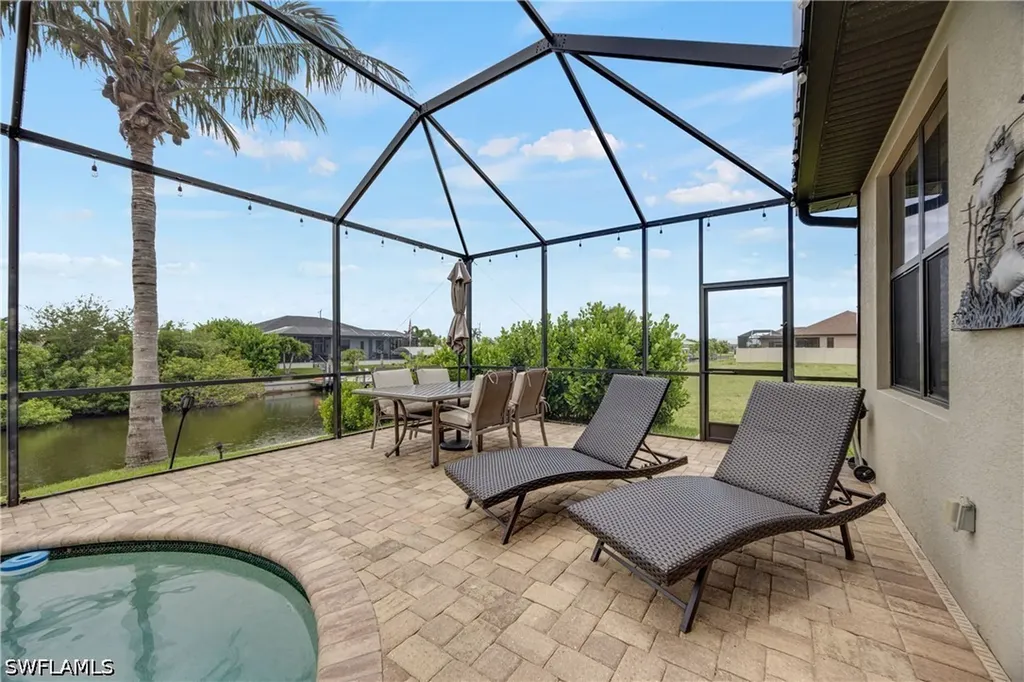 2509 Surfside Boulevard Cape Coral FL 33914