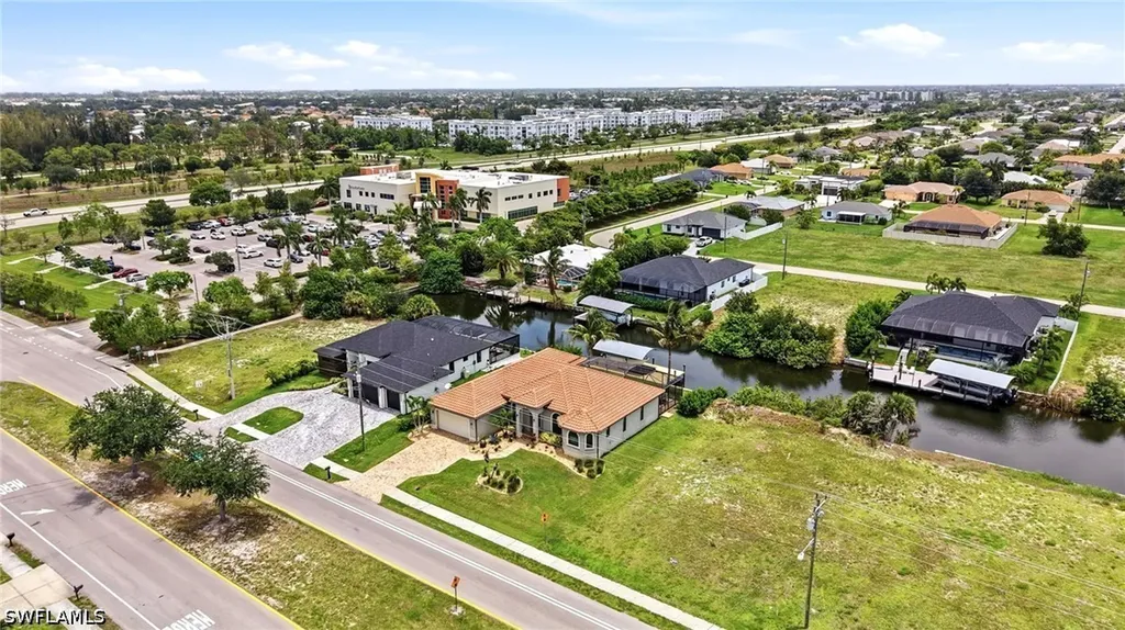 2509 Surfside Boulevard Cape Coral FL 33914