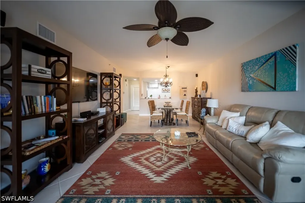 3029 Driftwood Way Naples FL 34109